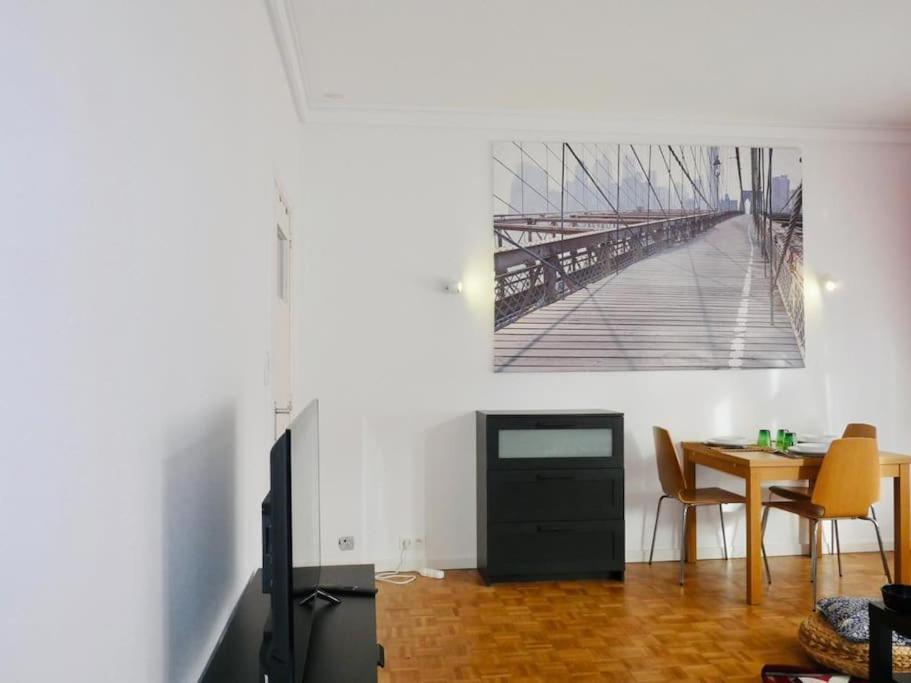 Ixelles: Superbe Appartement, Idealement Situe Brussels Exterior photo