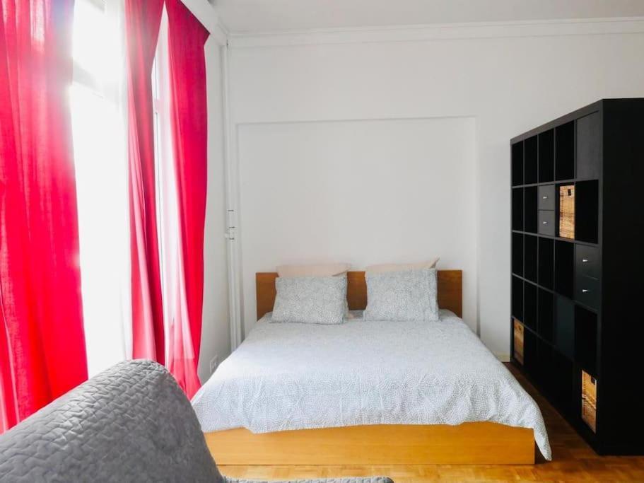 Ixelles: Superbe Appartement, Idealement Situe Brussels Exterior photo